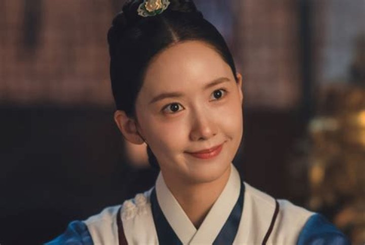 Im Yoon Ah birthday