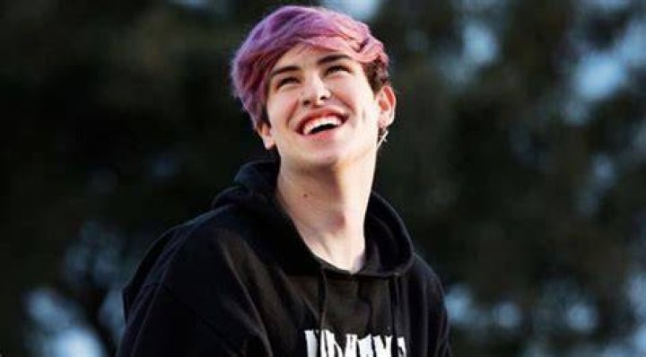Jake Webber Brother celebzbiography.com