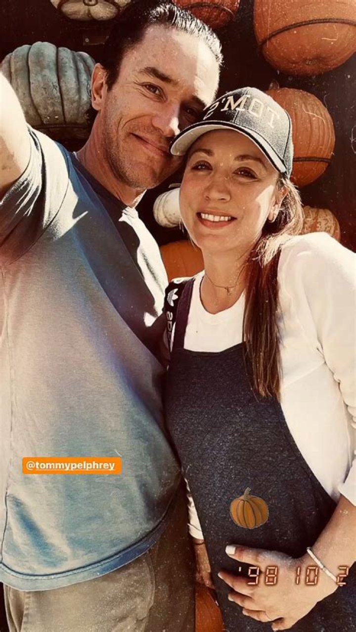 Kaley Cuocos Pregnancy in the 2023 Priceline Commercial